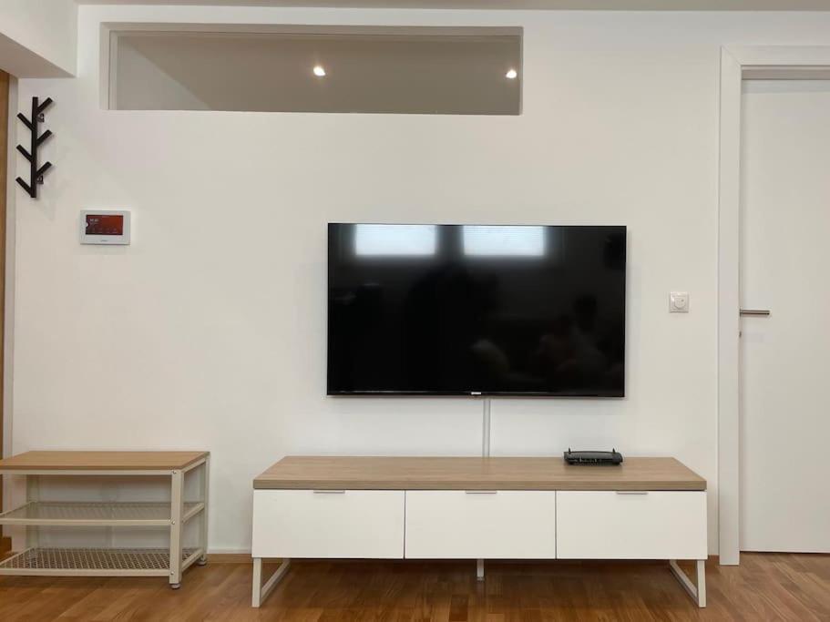 פלינטסבאך 1,5-Zimmer, Top Ausgestattet, 4 Pers, Souterrain מראה חיצוני תמונה
